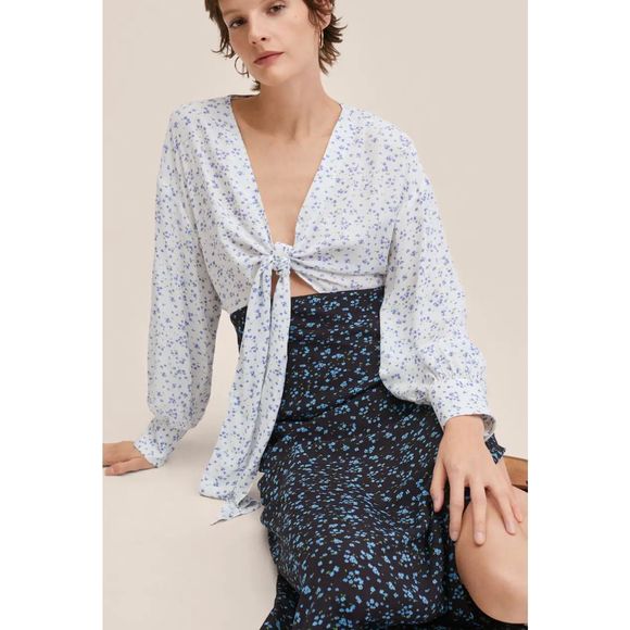 MANGO Dress. Contrasted, front ties MANGO dress - Picture 3 of 14